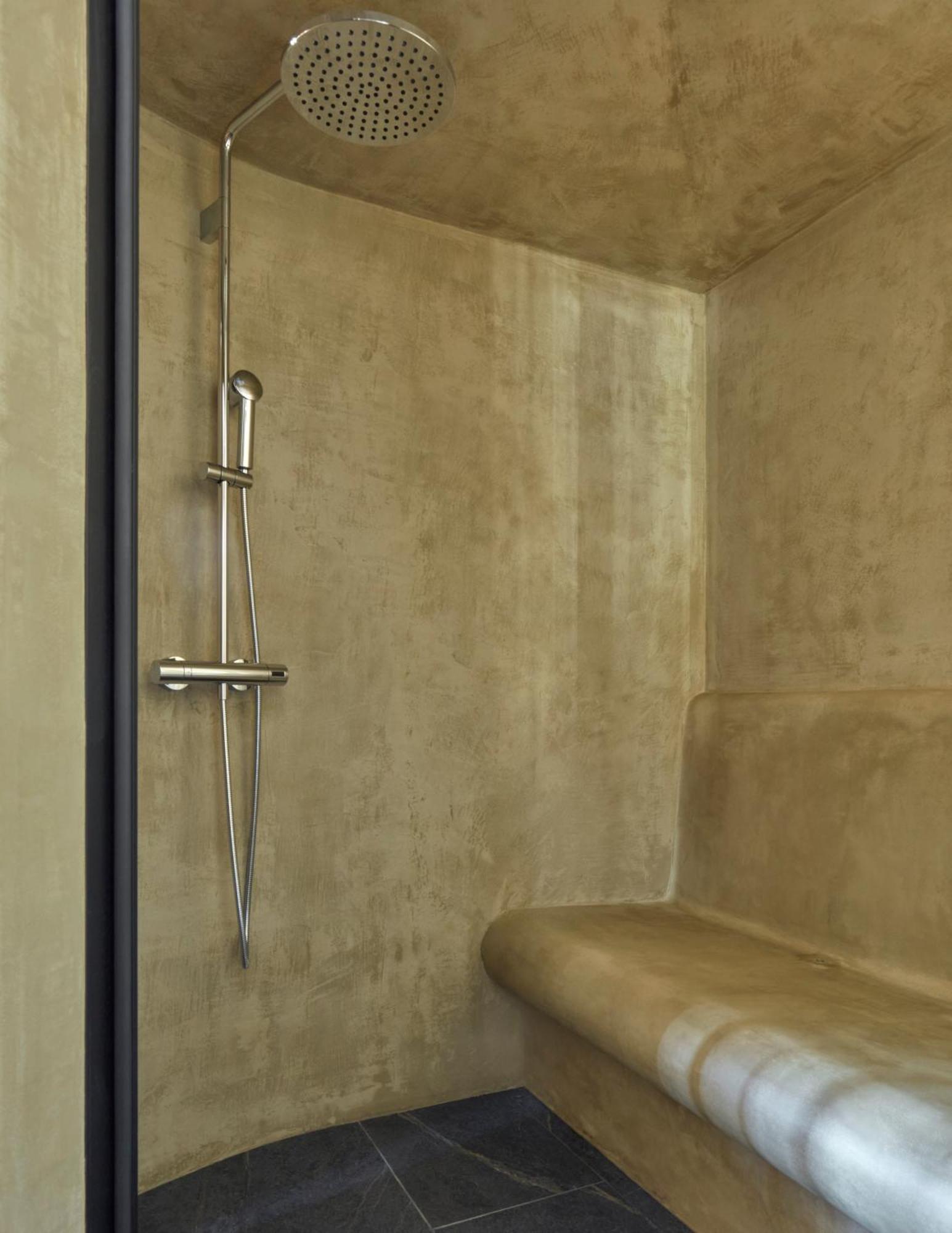 Miiro The Mansard Hotel Gstaad Bagian luar foto