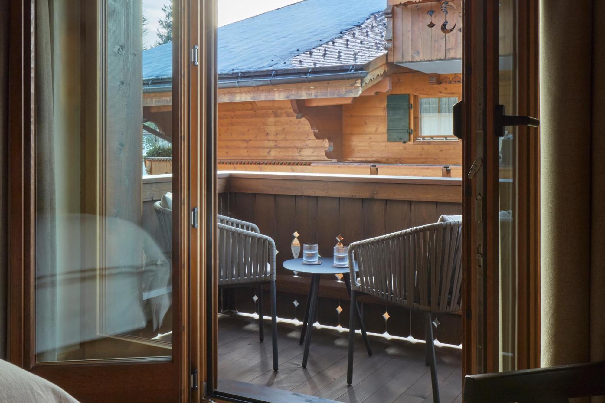Miiro The Mansard Hotel Gstaad Bagian luar foto